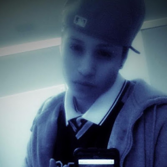 Meet your Posher, Alexis - Picture 1 of 1